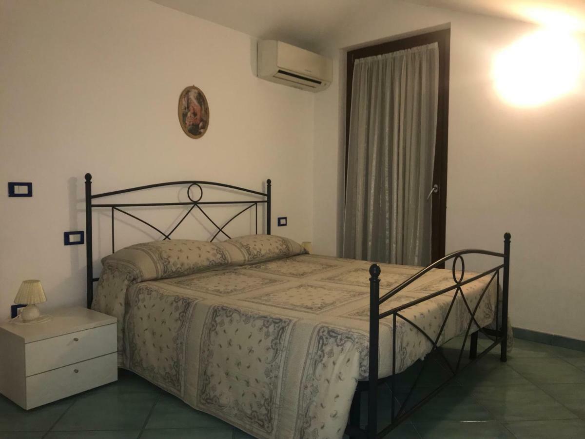 Appartamento Christin Сан-Бенедетто-дель-Тронто Экстерьер фото
